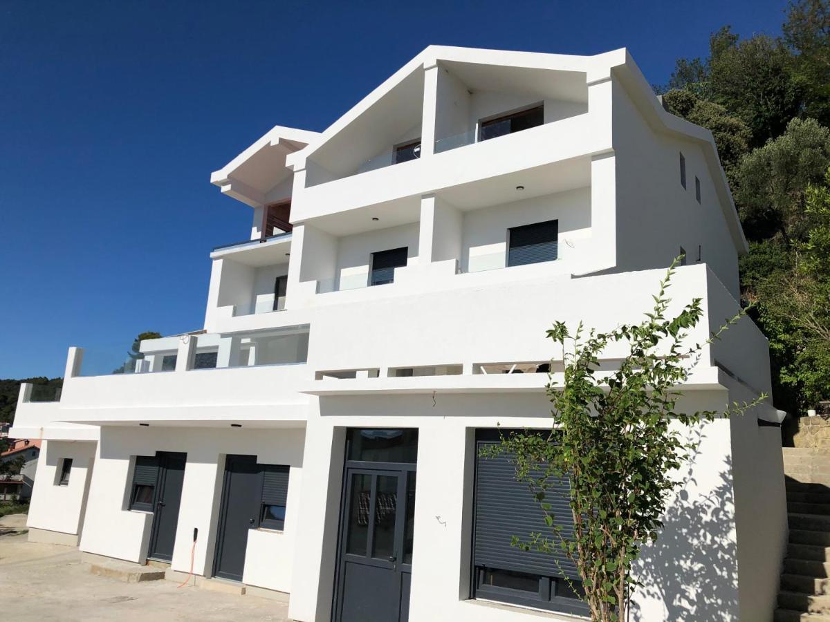 Apartments Palit Rab Extérieur photo